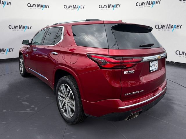 Used 2023 Chevrolet Traverse High Country image 3