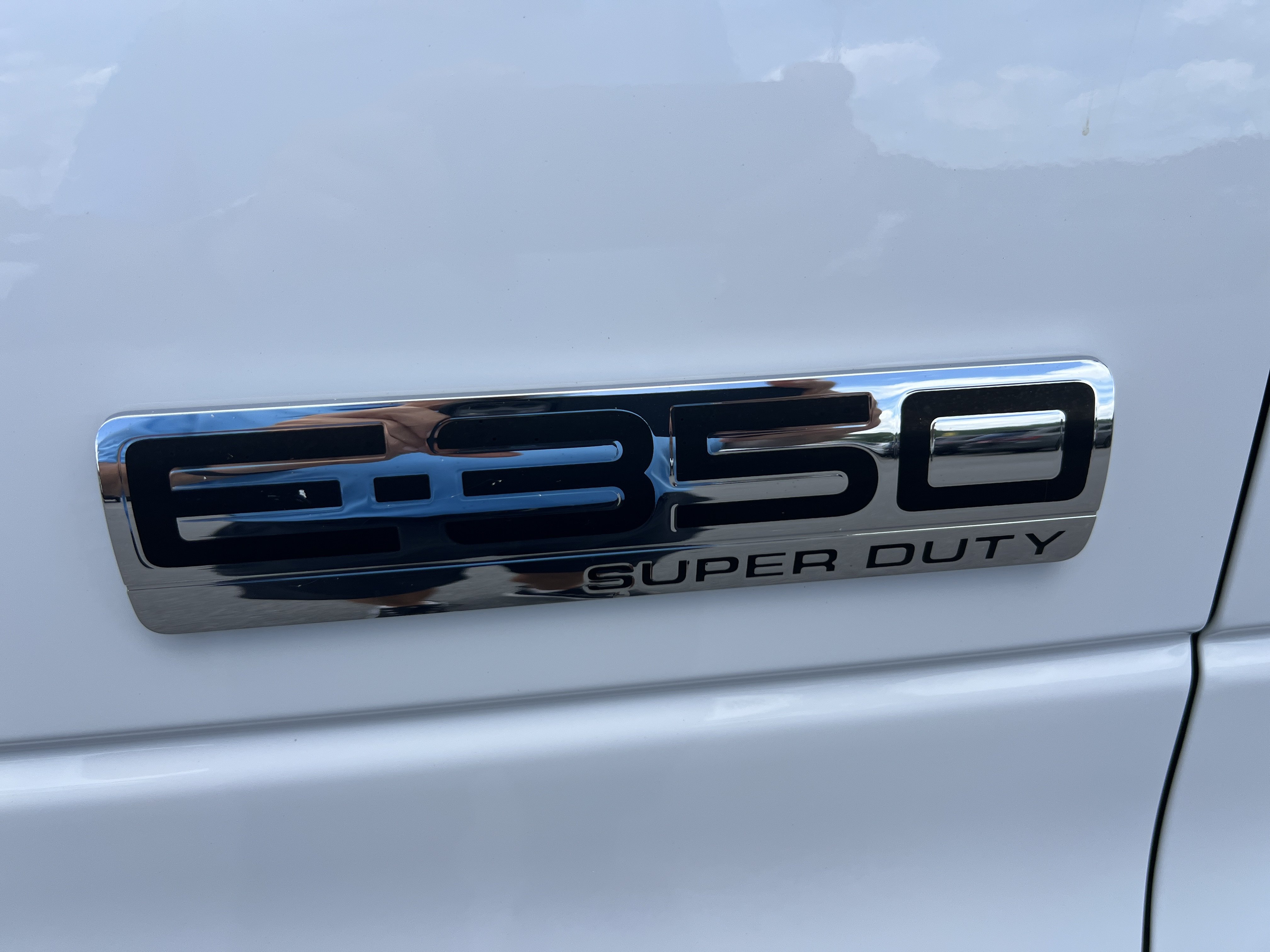 Used 2023 Ford E-350 and Econoline 350 Super Duty w/ Power Windows & Locks Group RWD image 7