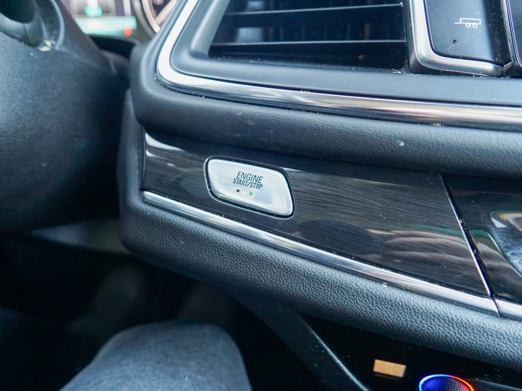 Used 2018 Buick Enclave Premium w/ Experience Buick Package image 26