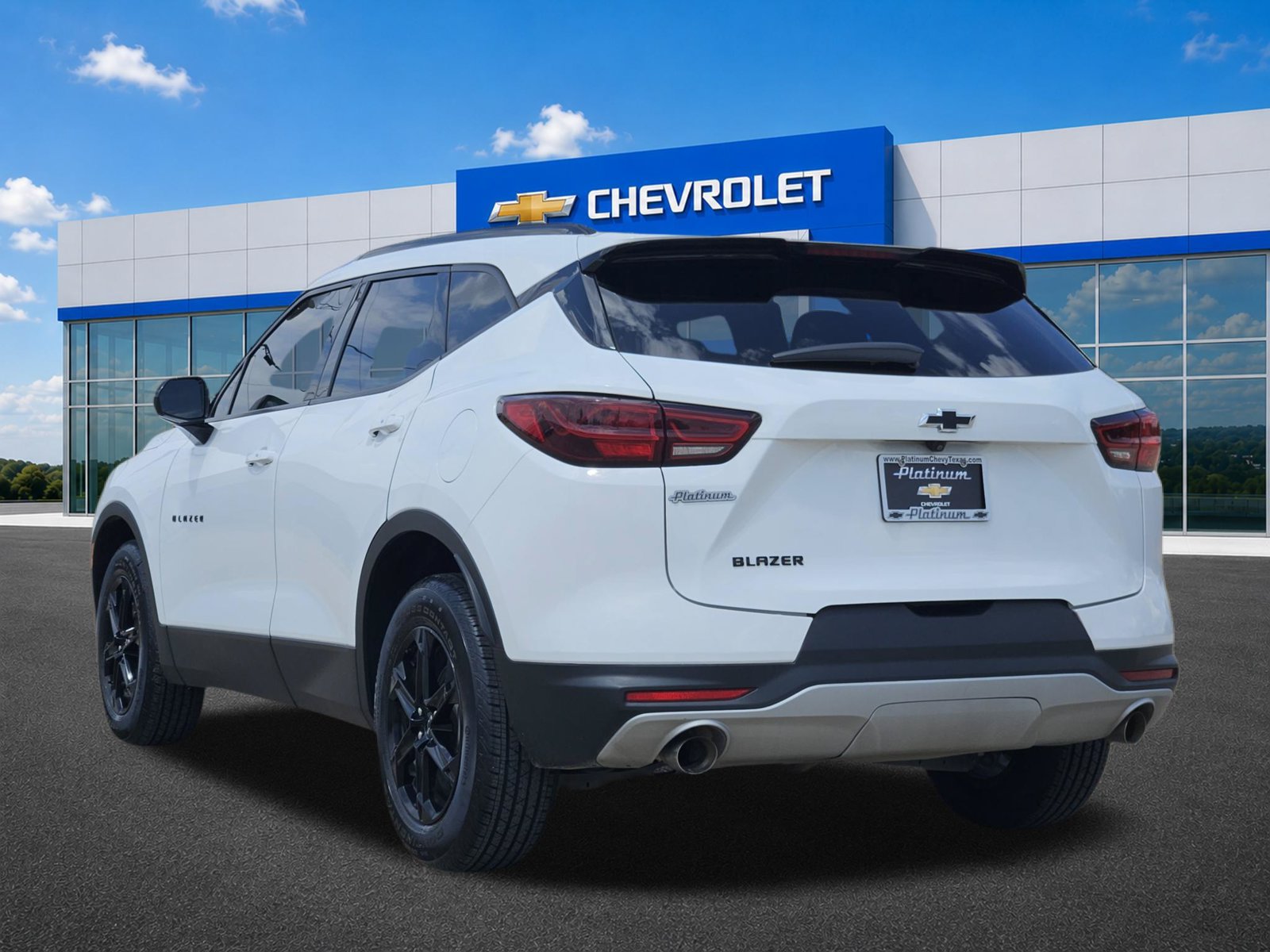 Certified 2023 Chevrolet Blazer LT w/ Midnight/Sport Edition FWD image 4