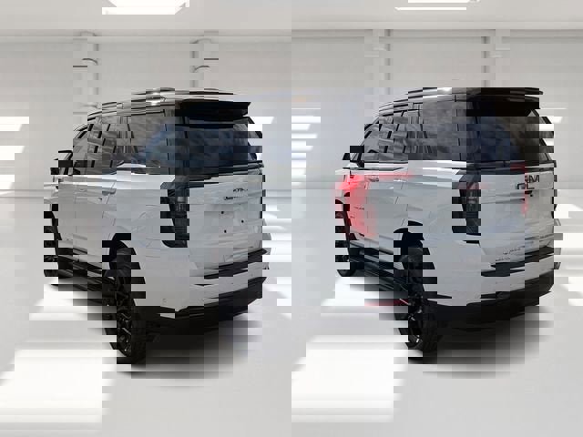 New 2026 GMC Yukon Elevation image 3