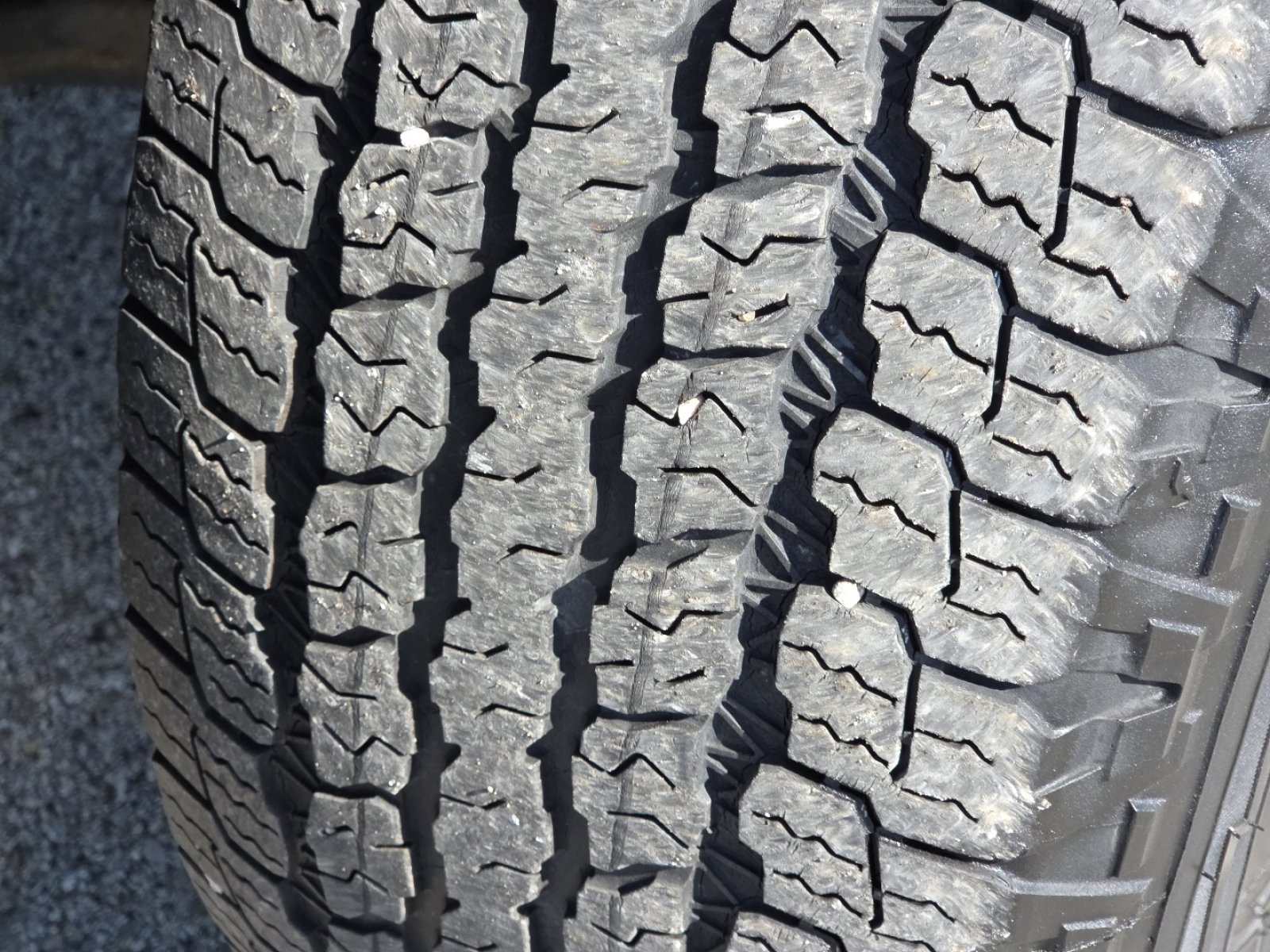 Used 2018 Toyota Tacoma TRD Off-Road w/ Technology Package image 11