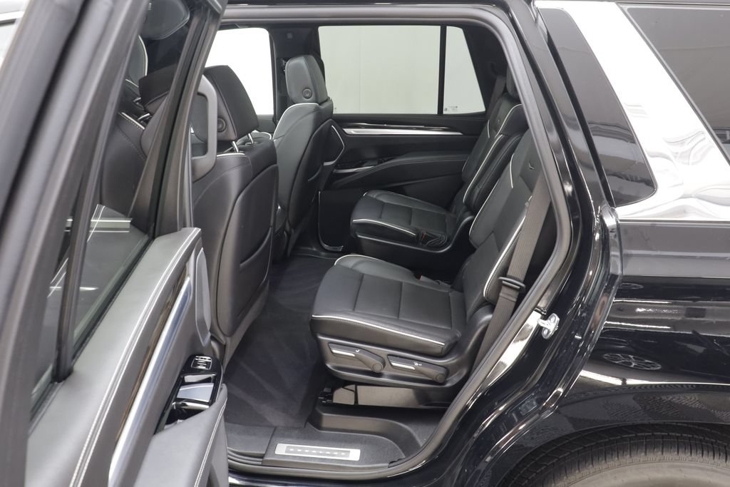 Used 2025 Cadillac Escalade Premium Luxury w/ Touring Package AWD/4WD image 17