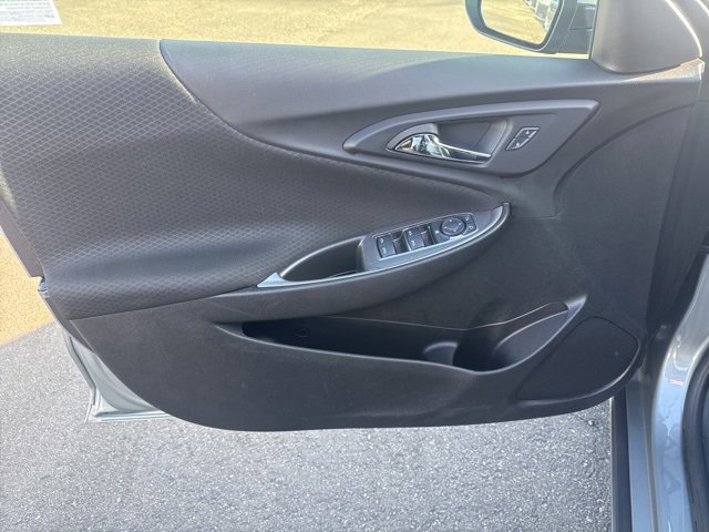 Used 2025 Chevrolet Malibu RS image 11