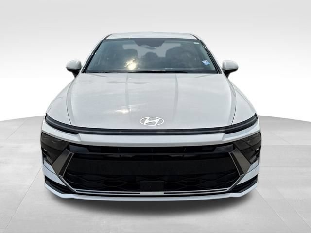 Used 2026 Hyundai Sonata SEL FWD image 7