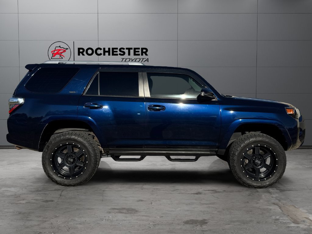 Certified 2018 Toyota 4Runner SR5 Premium AWD/4WD image 6