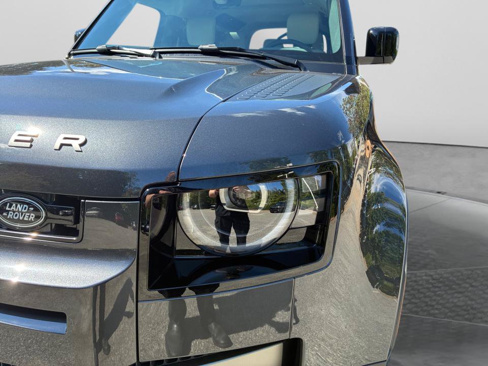 New 2026 Land Rover Defender 110 S AWD/4WD image 26
