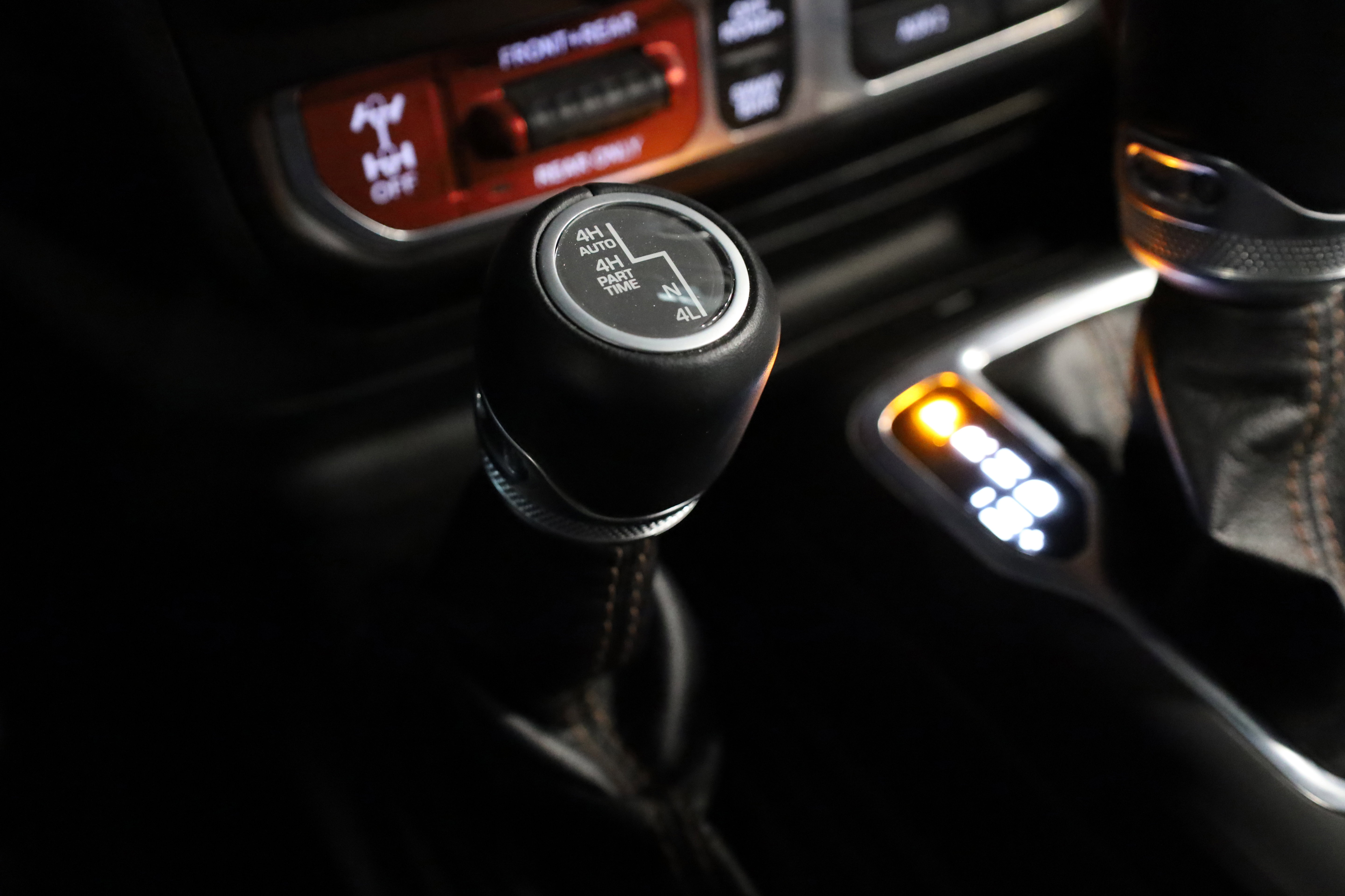 Used 2021 Jeep Wrangler Unlimited Rubicon w/ Trailer Tow Package image 32