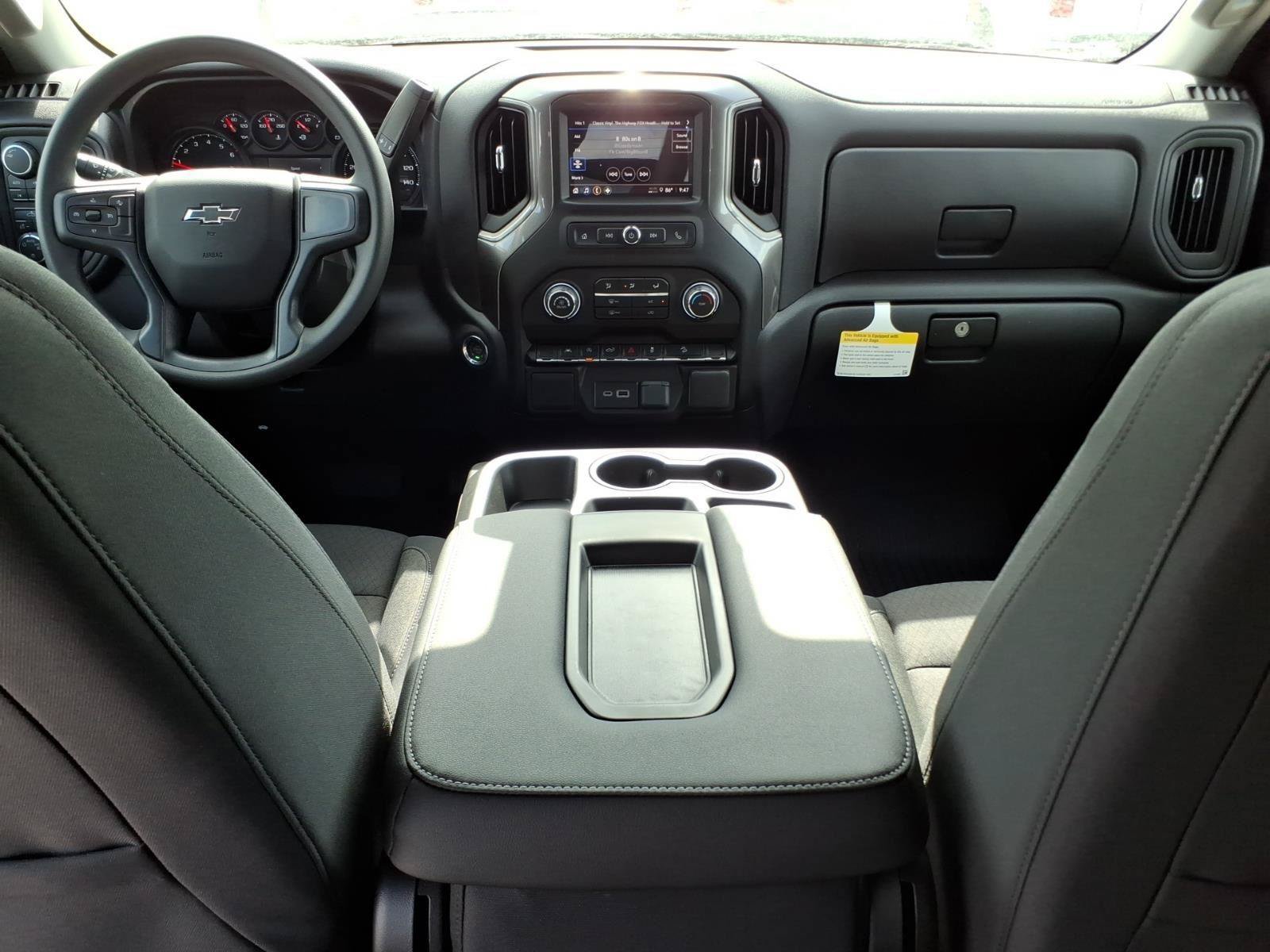 New 2026 Chevrolet Silverado 1500 Custom Trail Boss w/ Turbomax Blackout Package AWD/4WD image 12