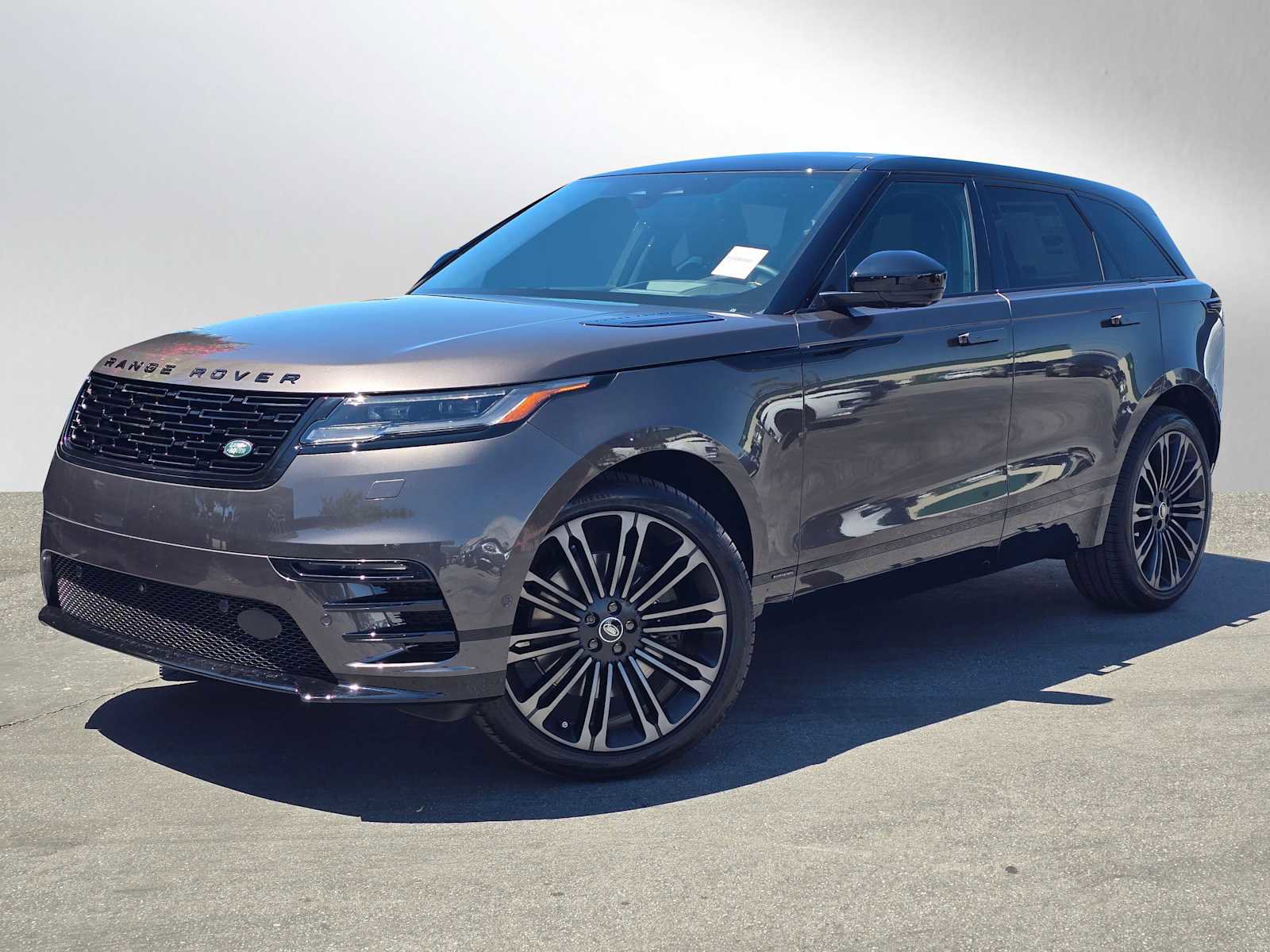 New 2026 Land Rover Range Rover Velar Autobiography image 3