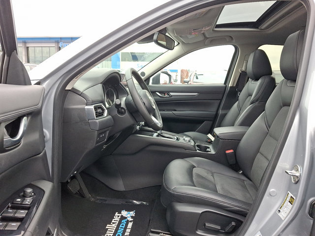 Used 2020 MAZDA CX-5 Touring image 13