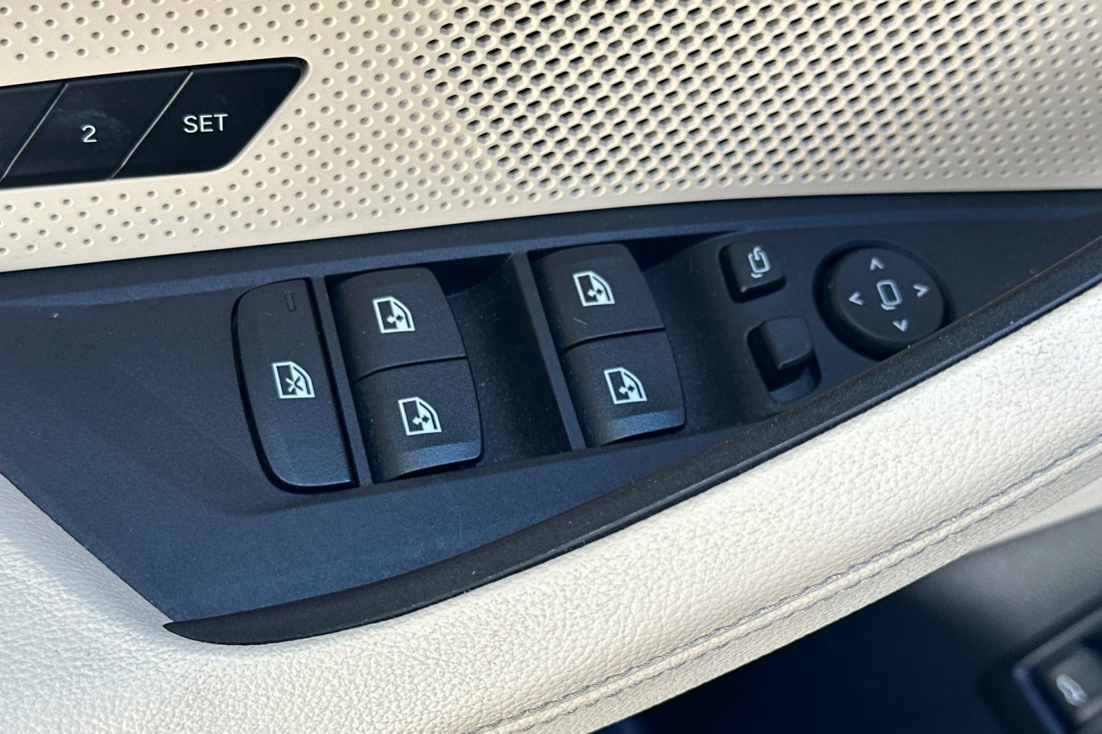 Certified 2023 BMW i4 eDrive40 RWD image 13