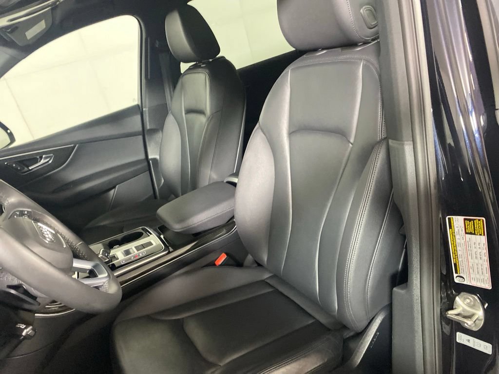 Used 2021 Audi Q7 2.0T Premium Plus AWD/4WD image 13