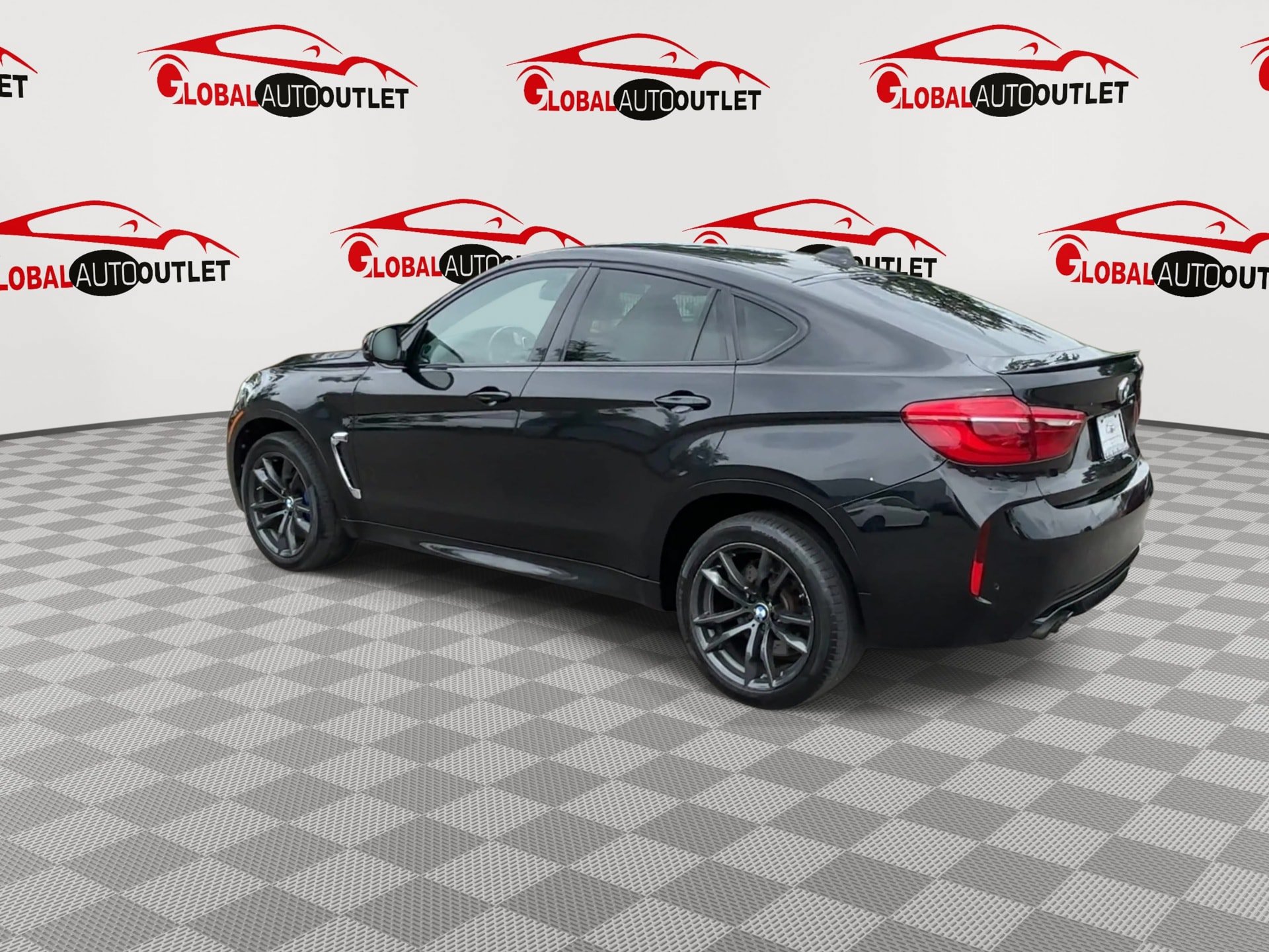 Used 2019 BMW X6 M w/ Executive Package AWD/4WD image 6