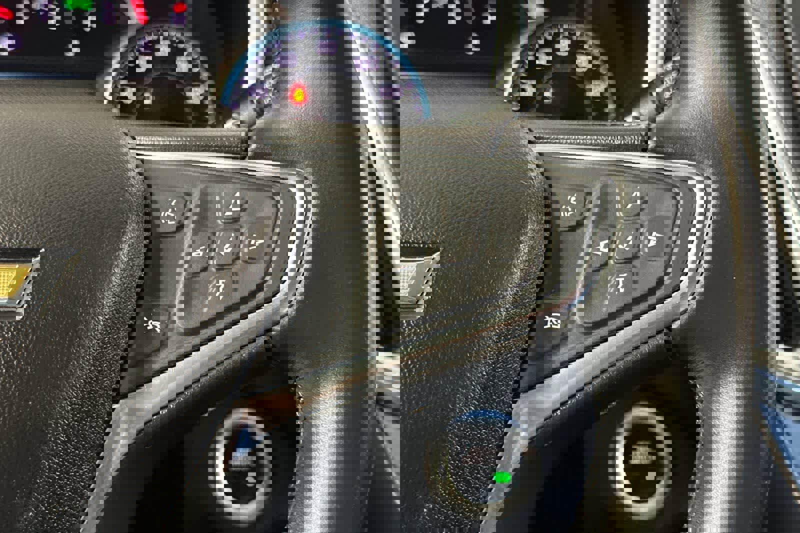 Used 2021 Chevrolet Equinox LT w/ Driver Convenience Package image 30