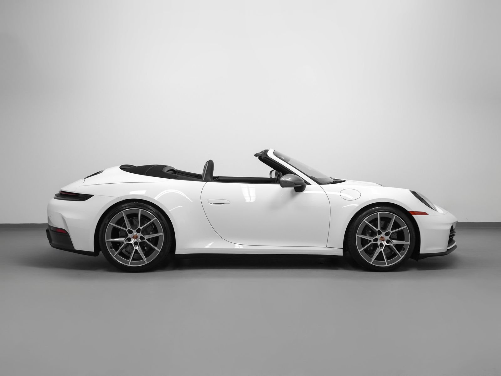 Certified 2026 Porsche 911 Carrera T RWD image 15