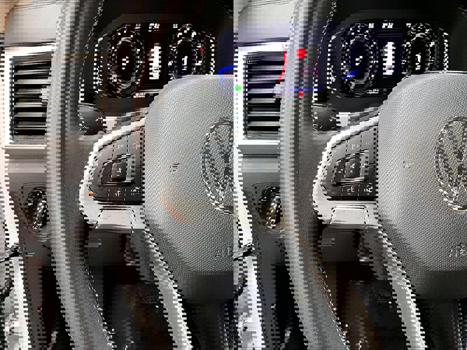 Used 2022 Volkswagen Atlas SE image 20