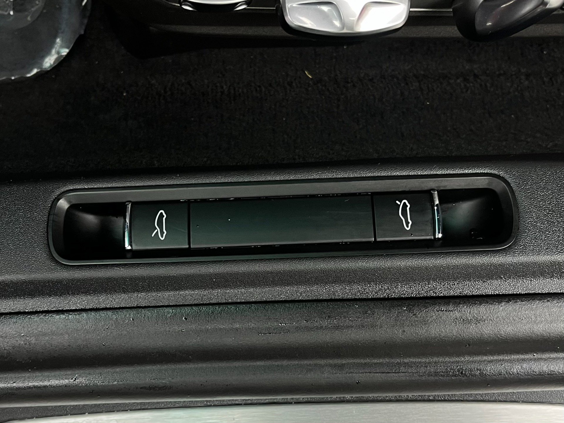 Used 2023 Porsche 718 Boxster image 28