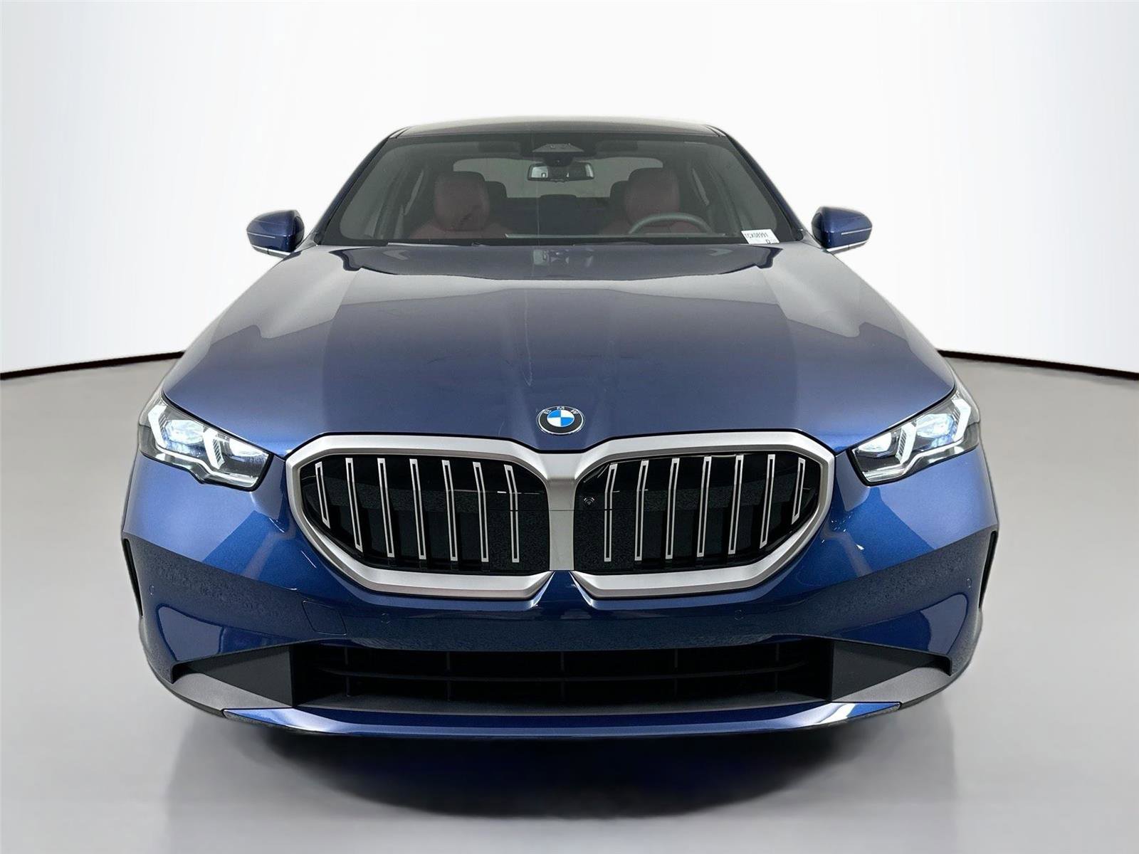 New 2026 BMW 530i xDrive w/ Premium Package AWD/4WD image 2