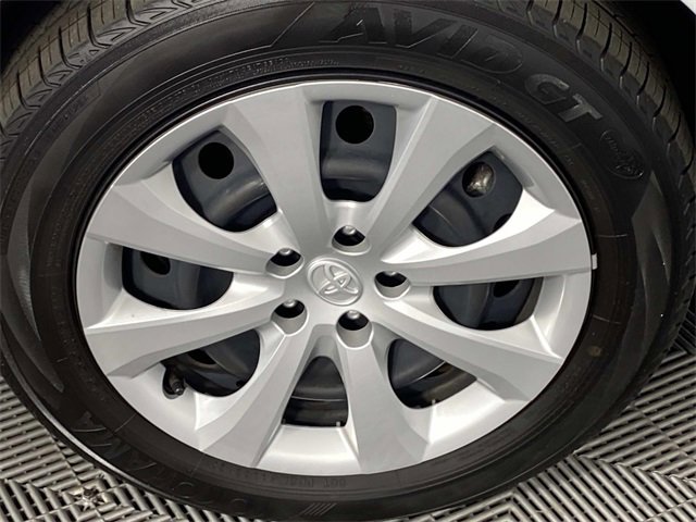 Used 2023 Toyota Corolla LE w/ Carpet Mat Package (TMS) image 27