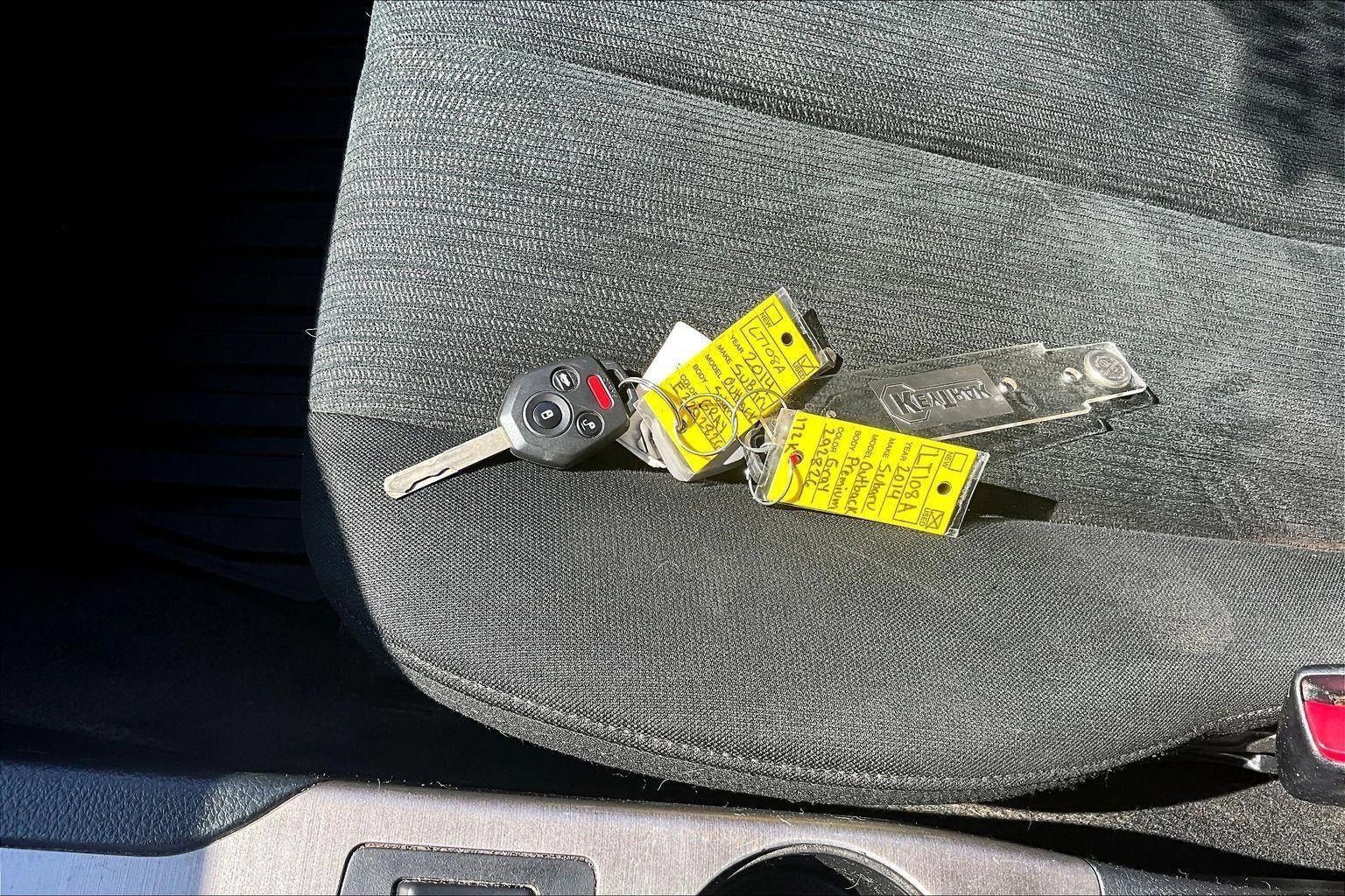 Used 2014 Subaru Outback 2.5i Premium image 35