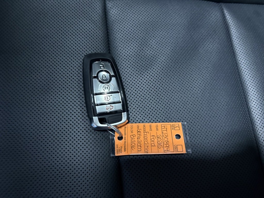 New 2025 Ford Expedition Tremor image 11