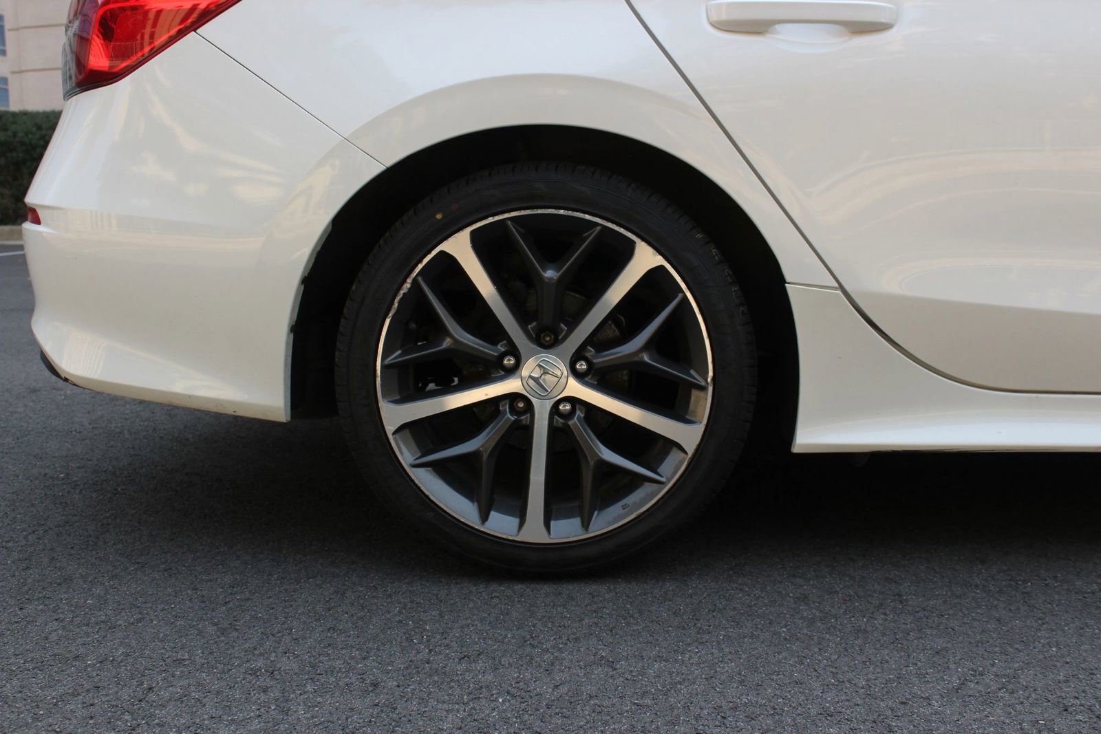 Used 2022 Honda Civic Touring image 5