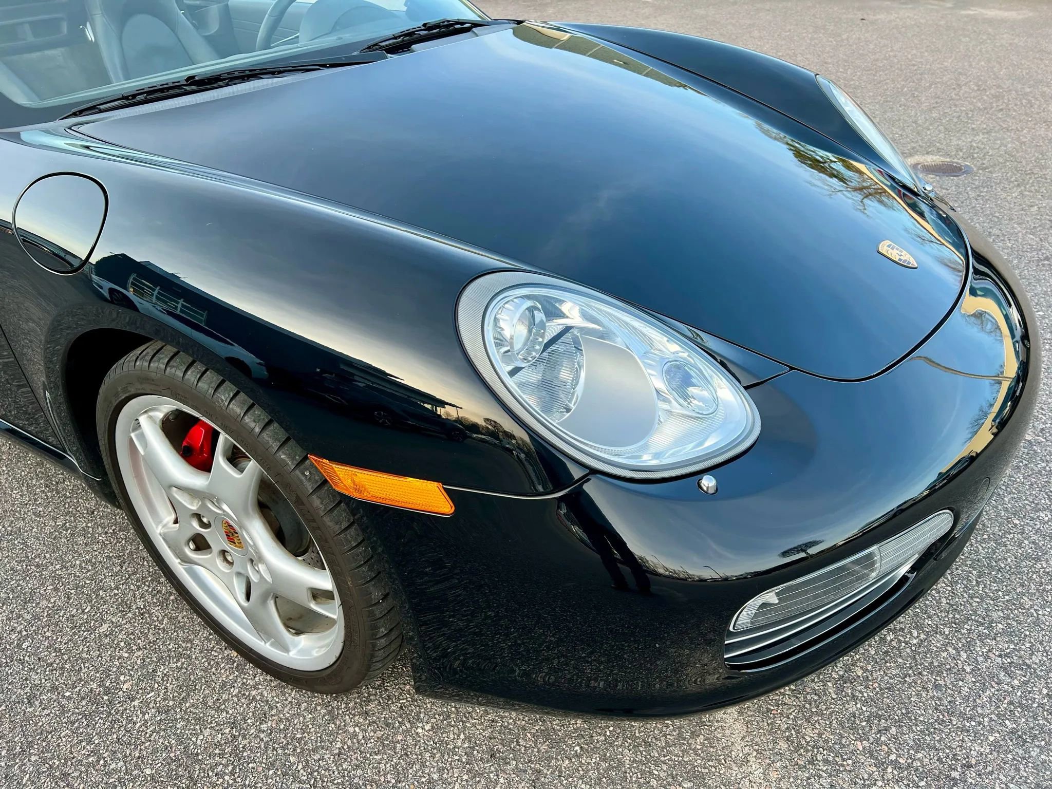Used 2005 Porsche Boxster S image 11