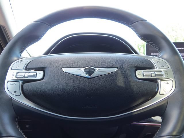 Used 2023 Genesis GV70 2.5T w/ Select Package AWD/4WD image 16