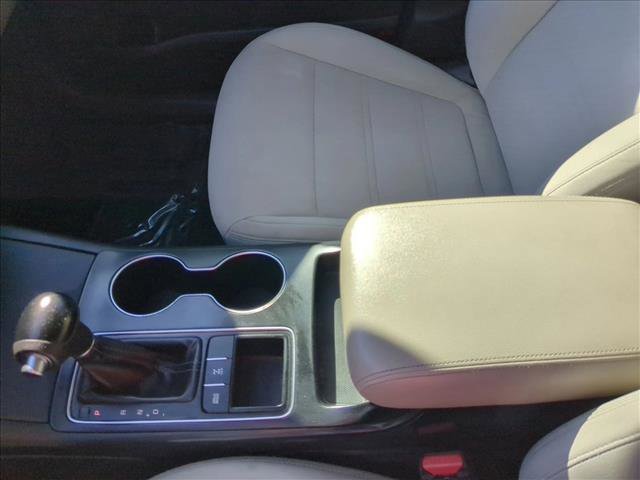 Used 2018 Kia Sorento LX image 15