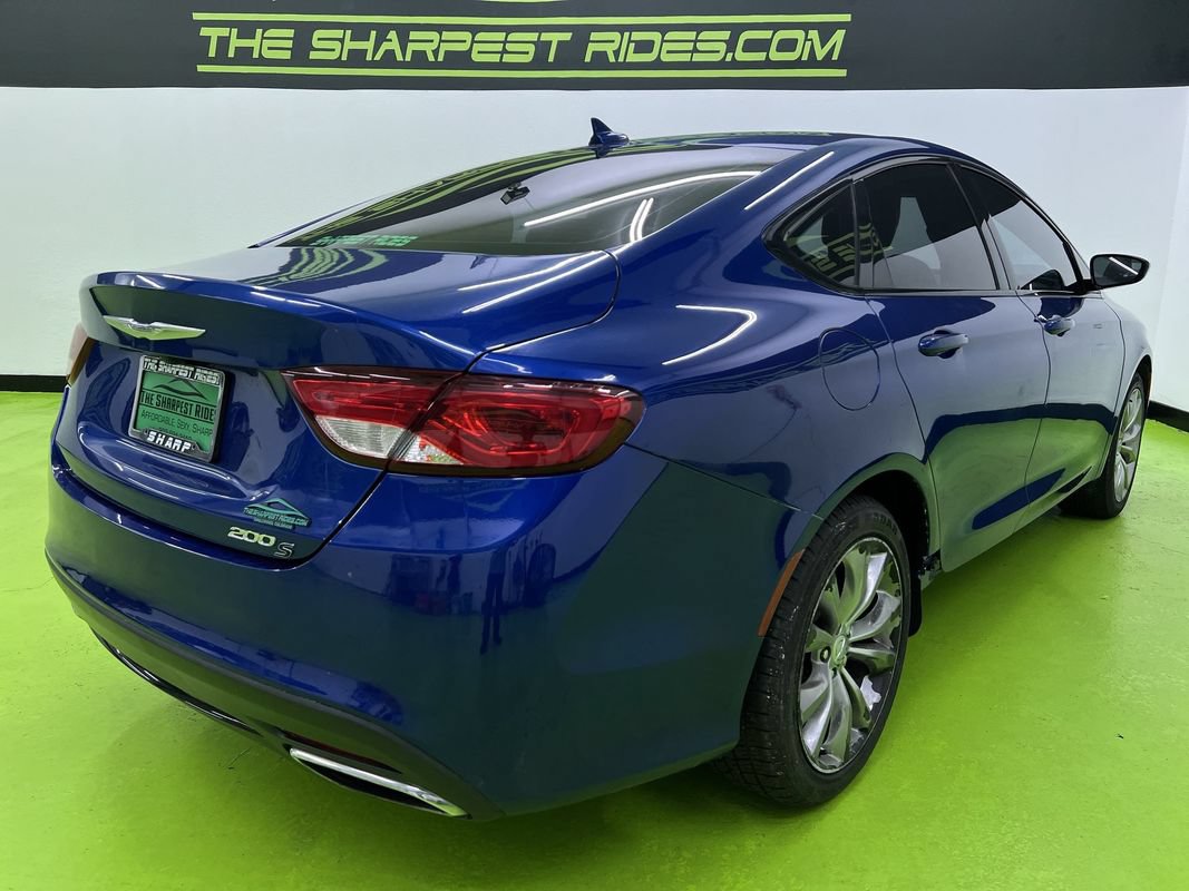 Used 2016 Chrysler 200 S w/ Navigation & Sound Group I FWD image 10