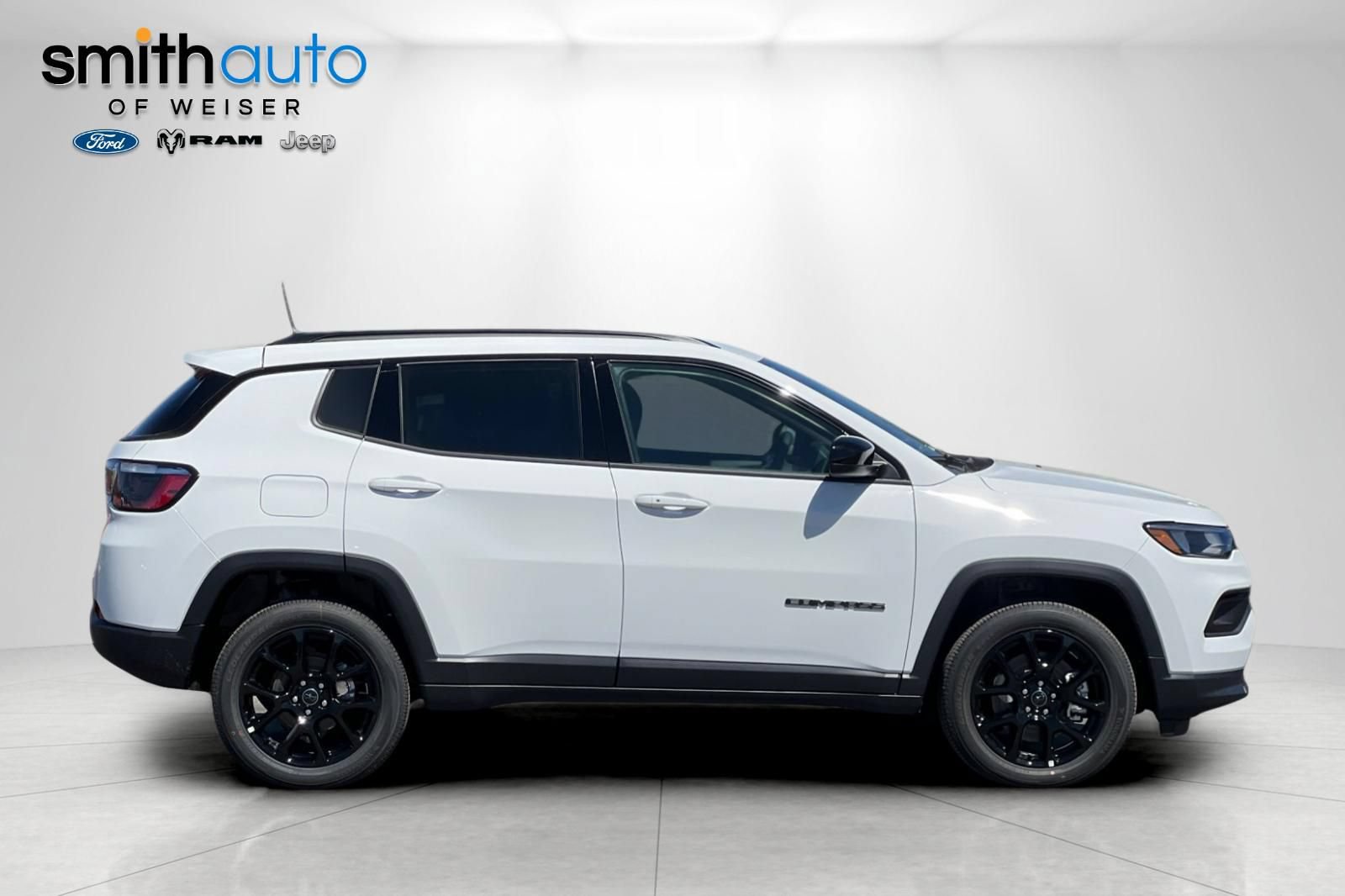 New 2026 Jeep Compass Latitude AWD/4WD image 4