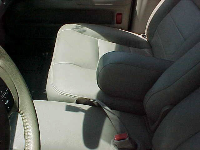 Used 2007 Ford Crown Victoria LX RWD image 24
