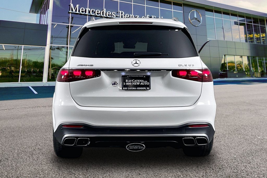 Certified 2025 Mercedes-Benz GLS 63 AMG 4MATIC image 4