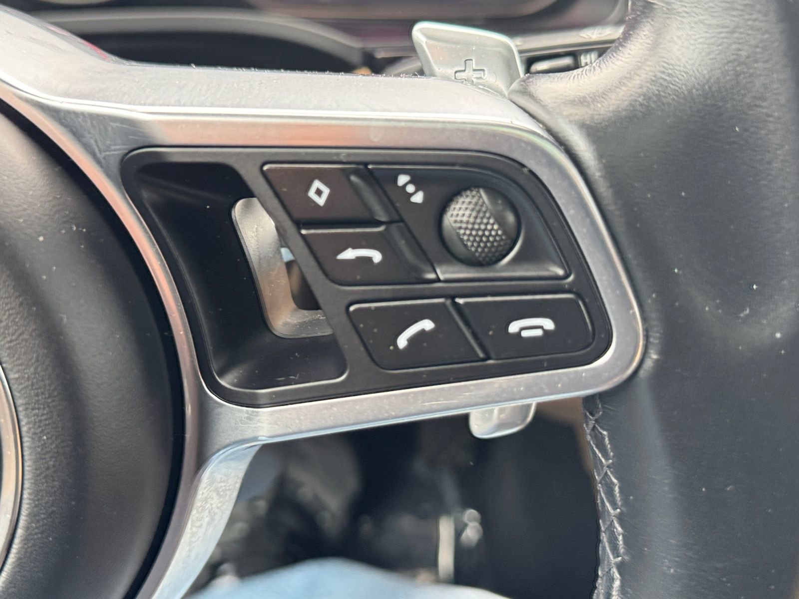 Used 2019 Porsche Cayenne AWD/4WD image 29