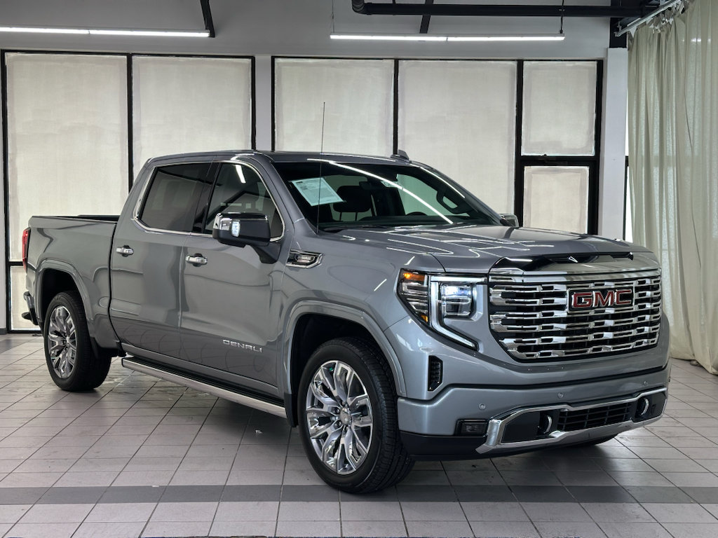 Used 2026 GMC Sierra 1500 Denali w/ Denali Reserve Package AWD/4WD image 1