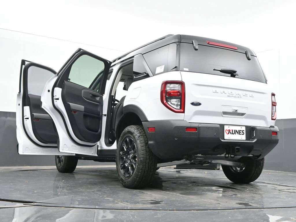 New 2025 Ford Bronco Sport Badlands image 63