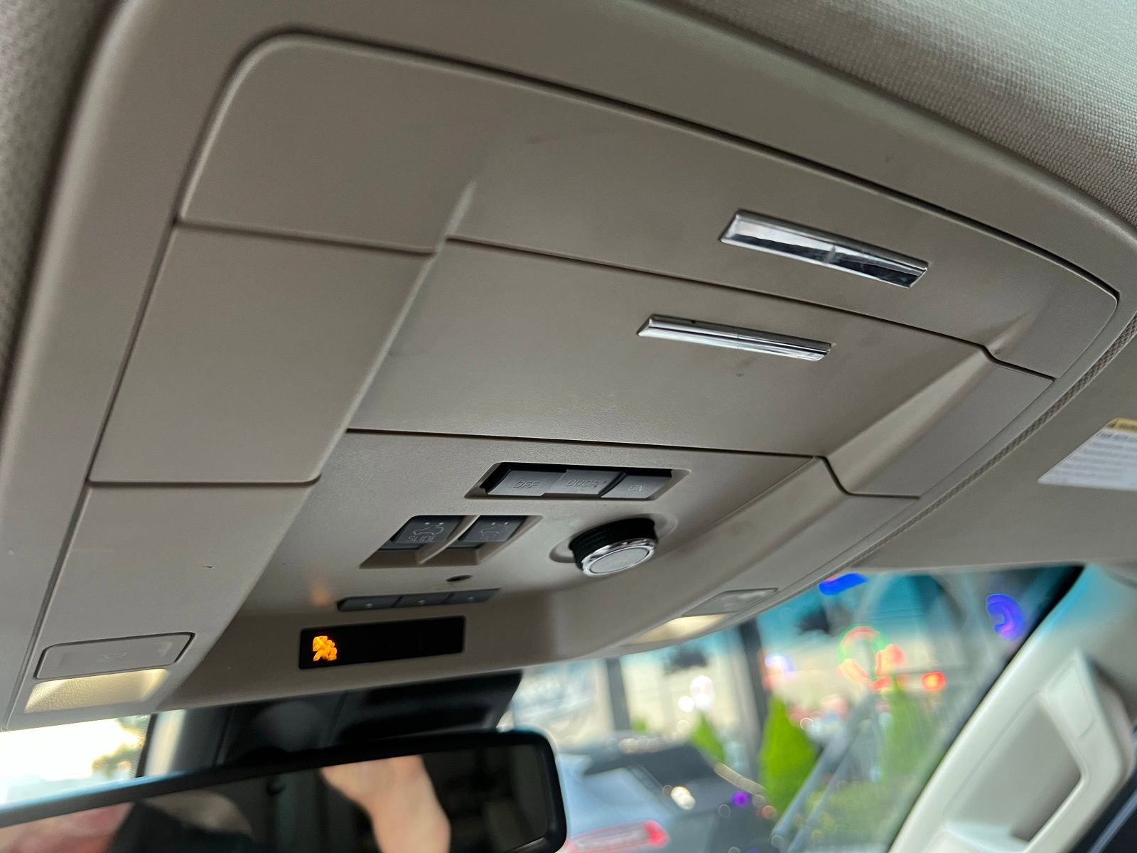 Used 2019 GMC Yukon XL Denali image 33