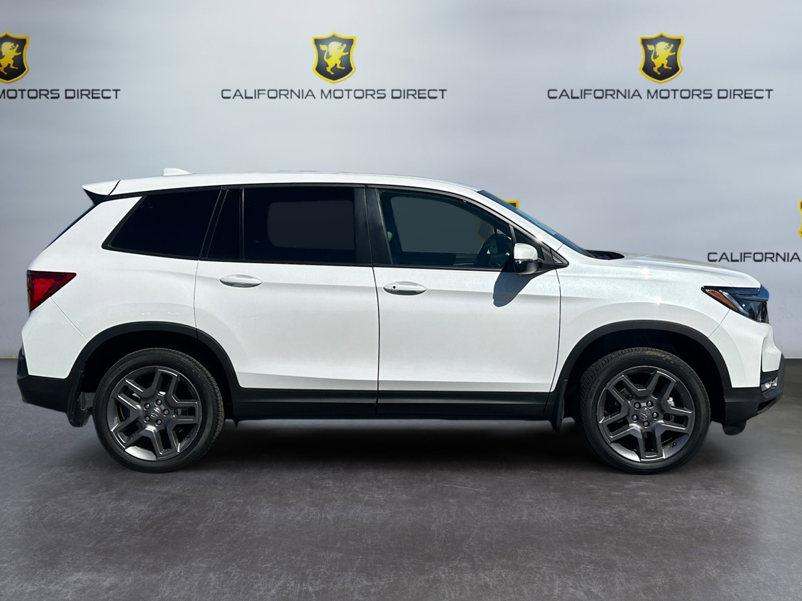 Used 2023 Honda Passport EX-L image 6