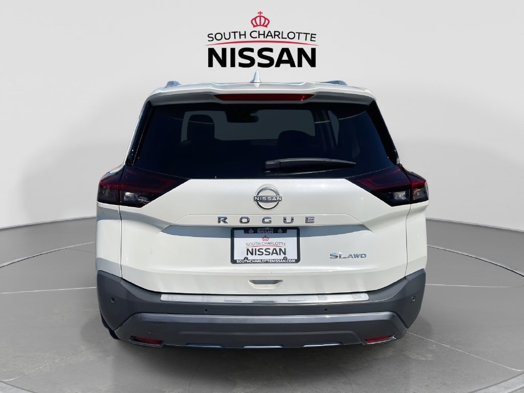 Used 2023 Nissan Rogue SL AWD/4WD image 5
