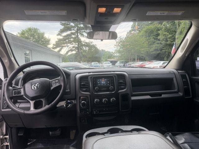 Used 2019 RAM 1500 Classic Tradesman AWD/4WD image 16