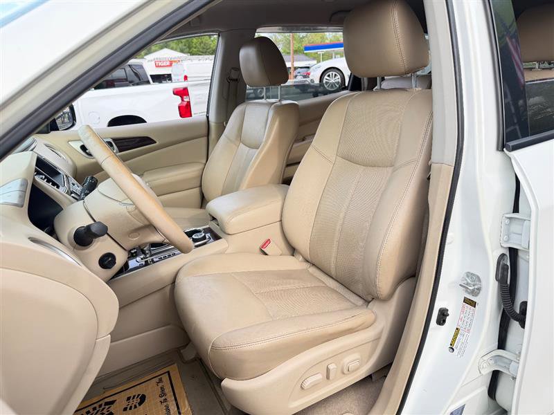Used 2013 Nissan Pathfinder Platinum AWD/4WD image 15