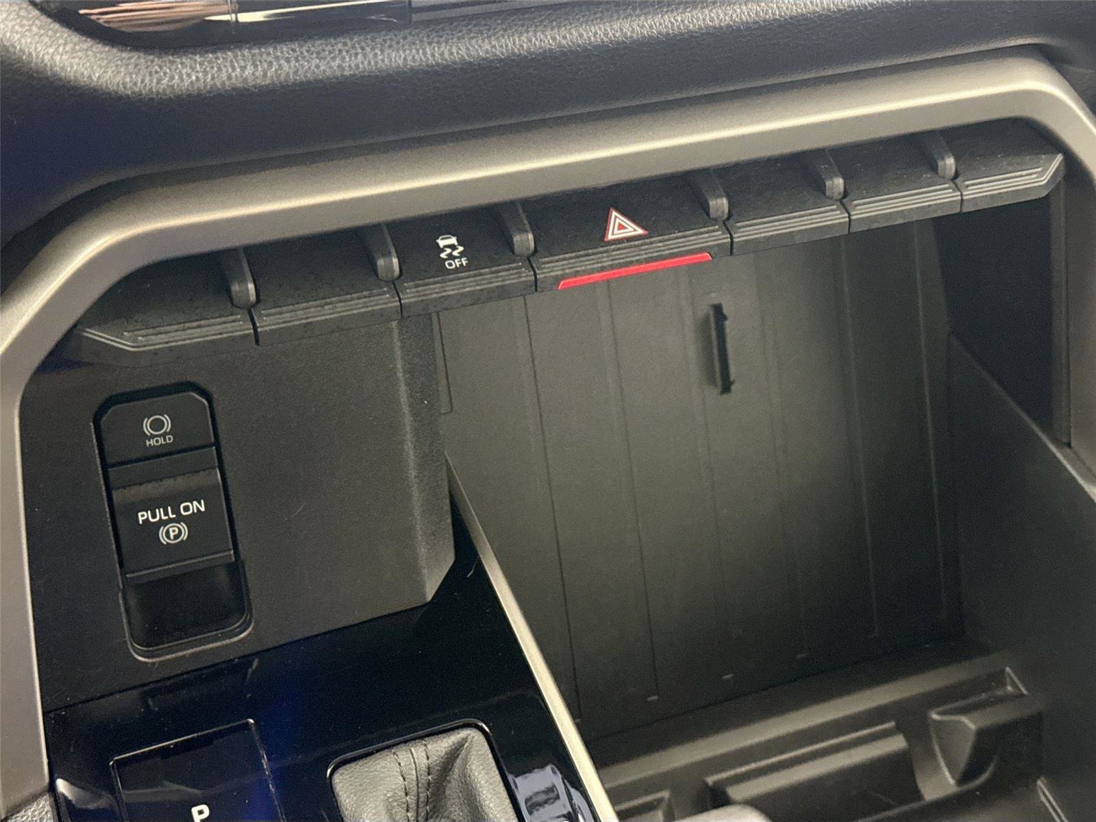 Used 2022 Toyota Tundra SR5 image 28