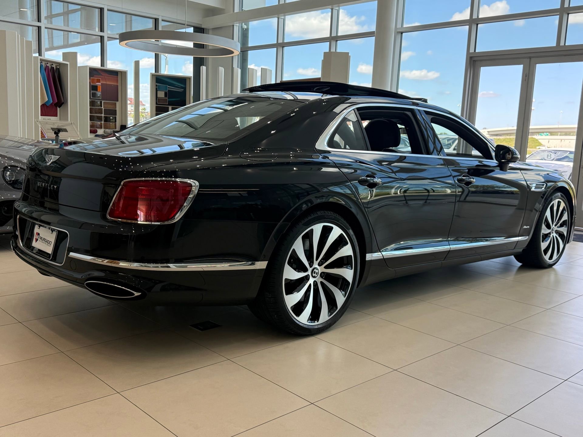 New 2026 Bentley Flying Spur Azure image 25