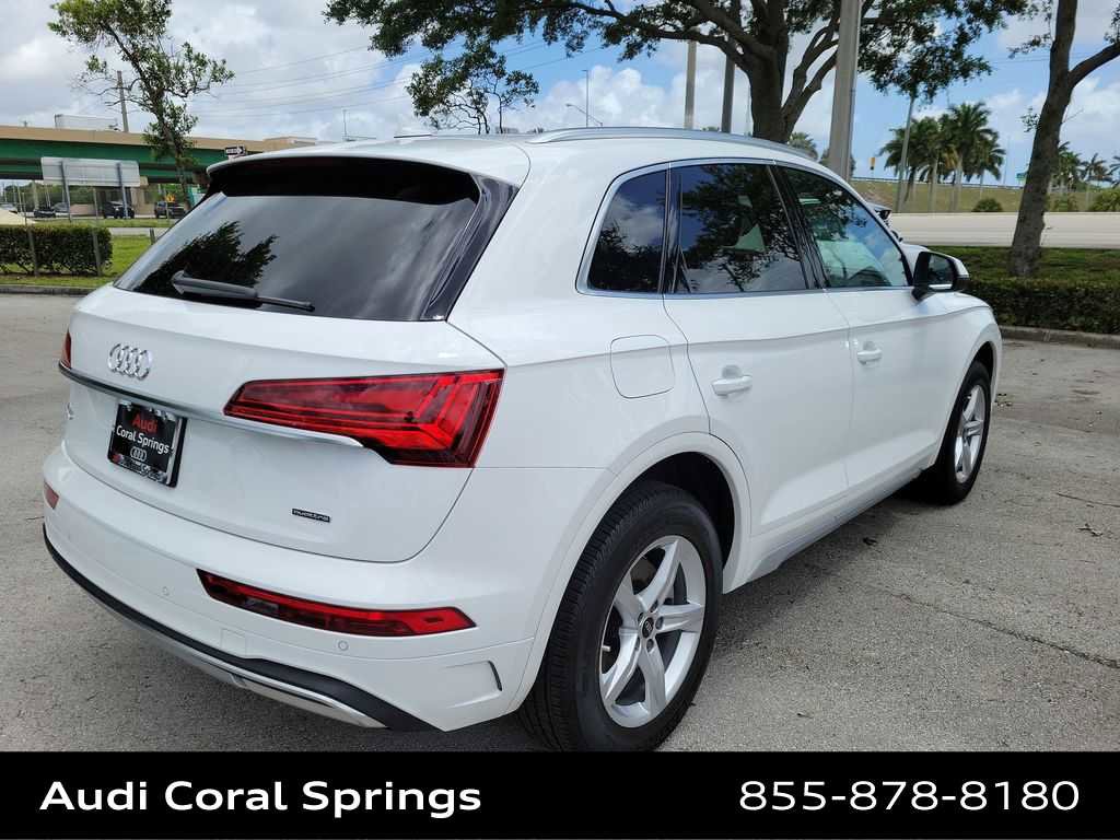 Certified 2023 Audi Q5 2.0T Premium w/ Convenience Package image 8