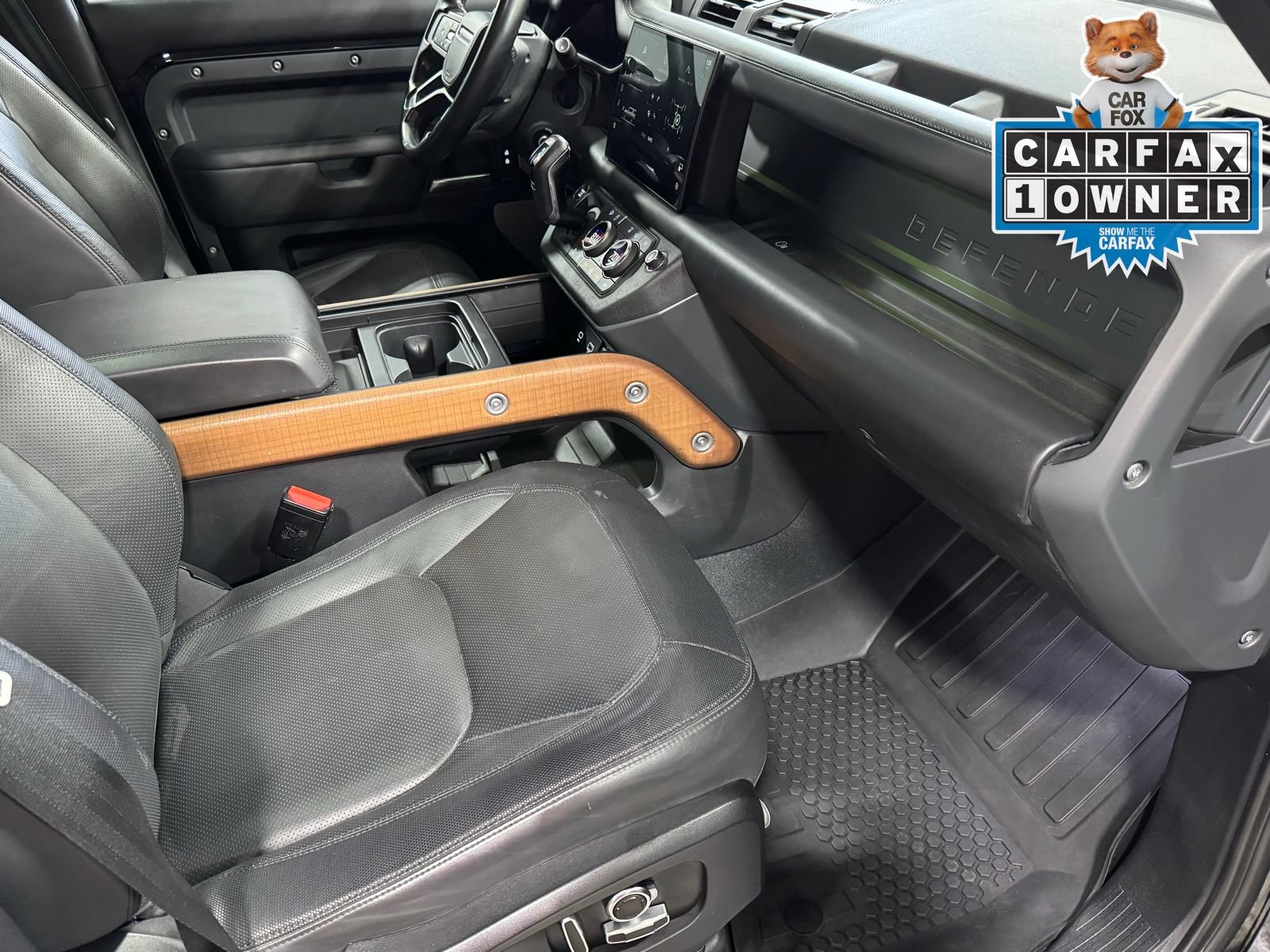 Used 2023 Land Rover Defender 130 X-Dynamic SE AWD/4WD image 54