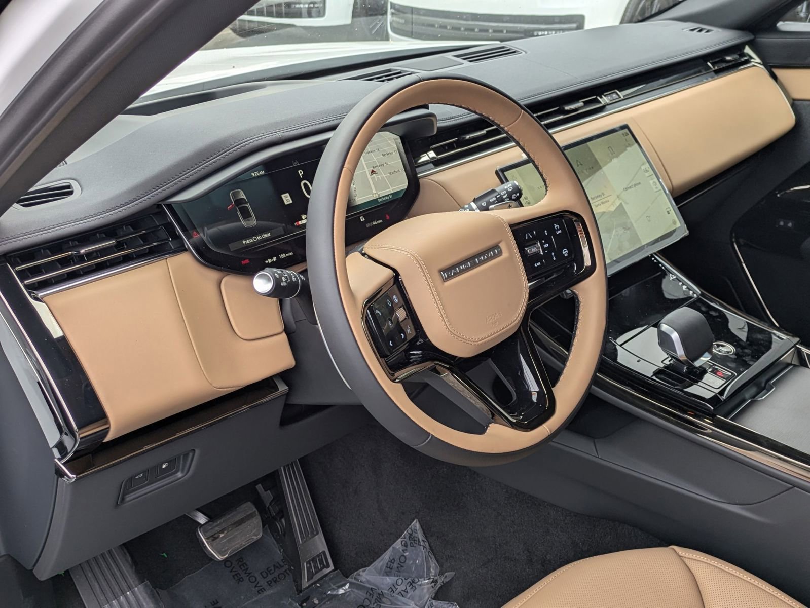 New 2026 Land Rover Range Rover Sport Dynamic SE image 13