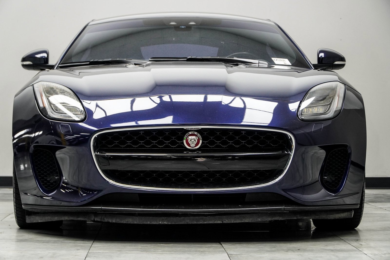 Used 2018 Jaguar F-TYPE Coupe image 7