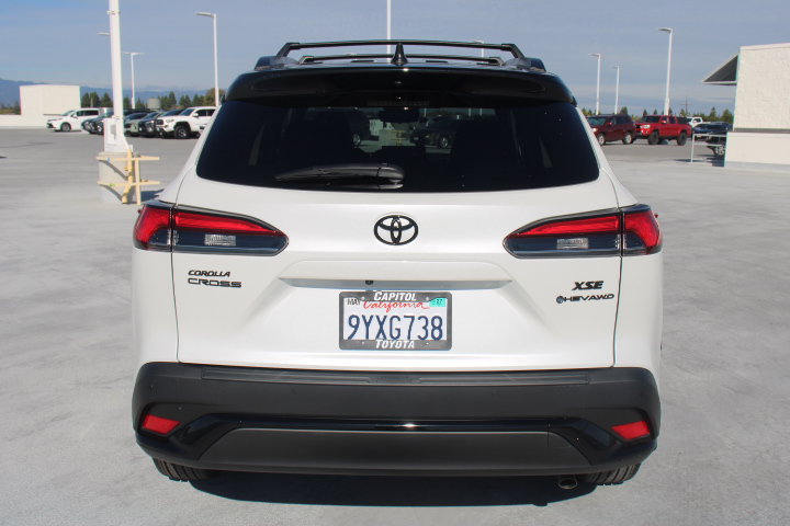 Certified 2026 Toyota Corolla Cross AWD Hybrid w/ Convenience Package image 4