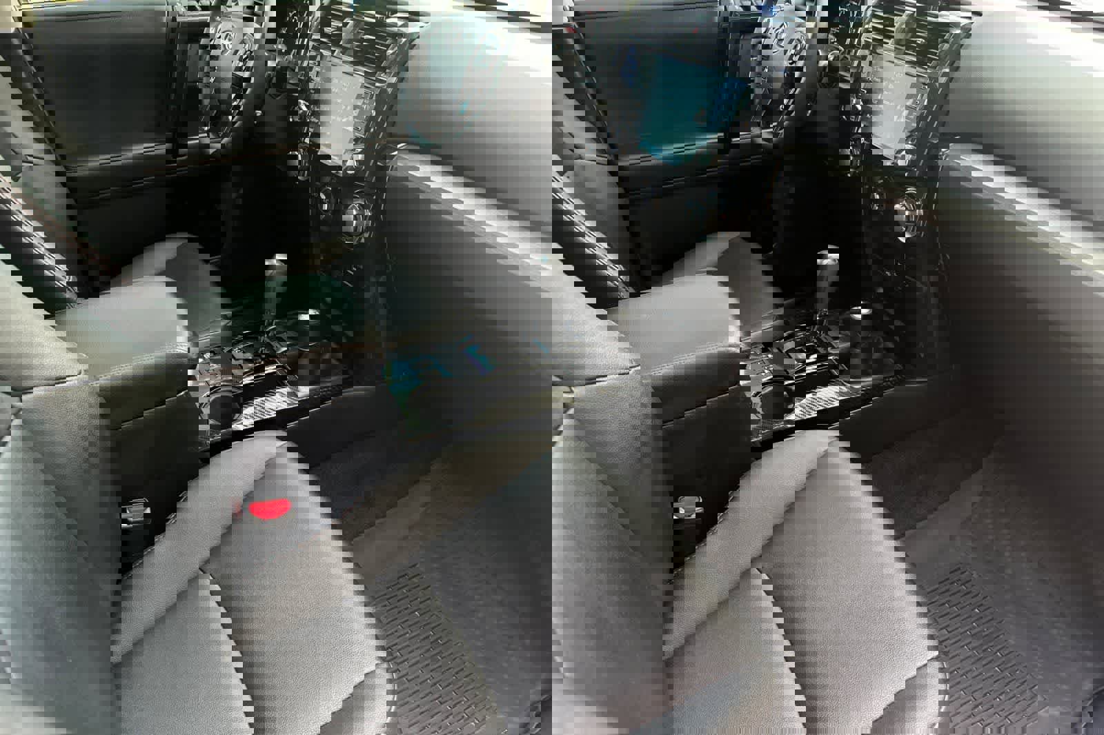 Used 2021 Toyota 4Runner Venture w/ Moonroof Package image 17